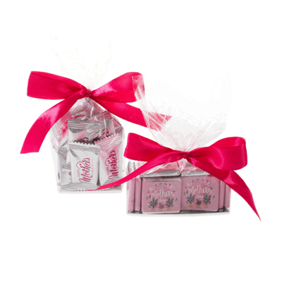 Picture of MOTHER'S DAY CLEAR TRANSPARENT SACHET GIFT BAG & BOW with Chocolate or Sweets
