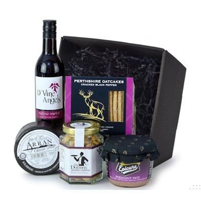 Picture of WEE RED WINE TRAY HAMPER