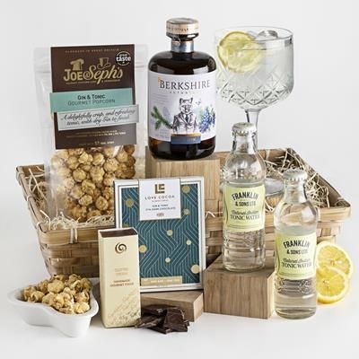 Picture of LUXURY GIN HAMPER.