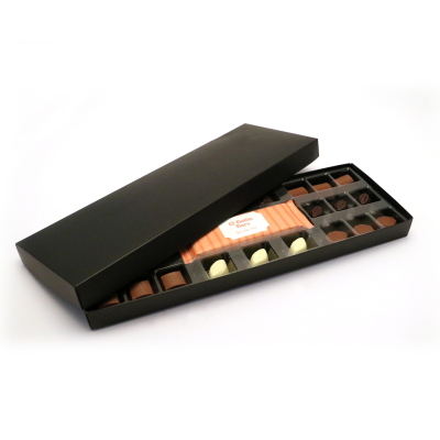 Picture of WINTER COLLECTION - SELECTION BOX - X24 CHOCOLATE TRUFFLES.