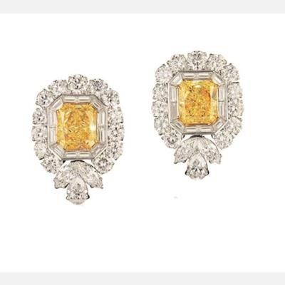 Picture of CITRINE LAB GEMSTONE AND SWAROVSKI ELEMENT GEMSTONE STATEMENT STUD EARRINGS