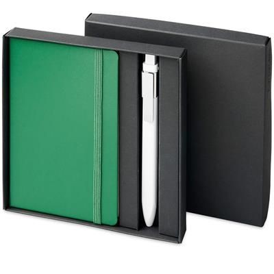 Picture of MOLESKINE BUNDLE GIFTBOX POCKET (NOTEBOOK + PEN) in Solid Black.