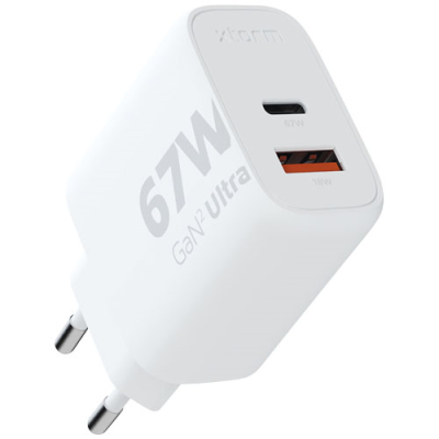 Picture of XTORM XEC067 GAN² ULTRA 67W WALL CHARGER in White.