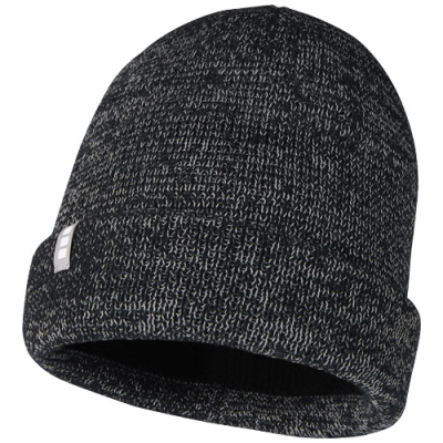 Picture of RIGI REFLECTIVE BEANIE in Solid Black.