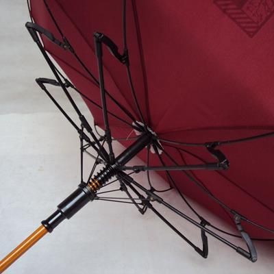 Picture of ÜBER BROLLY ULTRA EXTENDIBLE-RIB GOLF UMBRELLA.