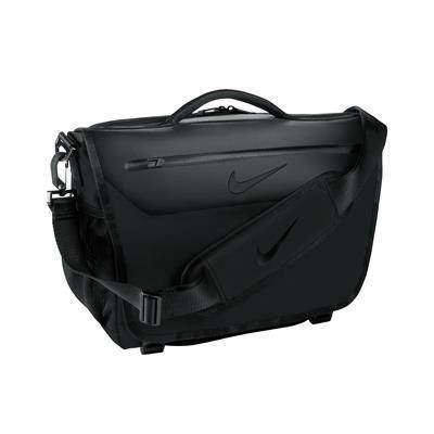 nike departure bag