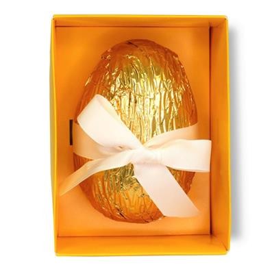 Picture of PERSONALISED 240G CHOCOLATE EGG IN LIDDED HAT STYLE BOX.