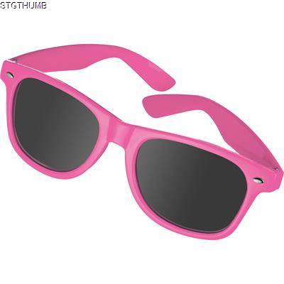 Picture of SUNGLASSES in Pink.