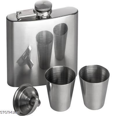 Picture of STAINLESS STELL HIP FLASK SET with 2 Liquor Cup.