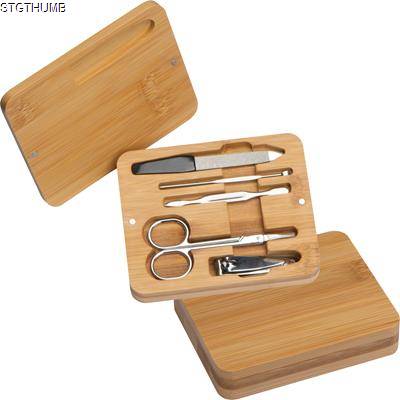 Picture of MANICURE SET in Bamboo Case in Beige.