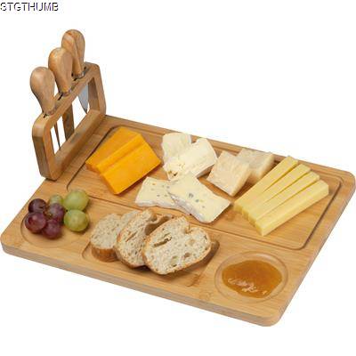 Picture of BAMBOO CHEESE SET in Beige.