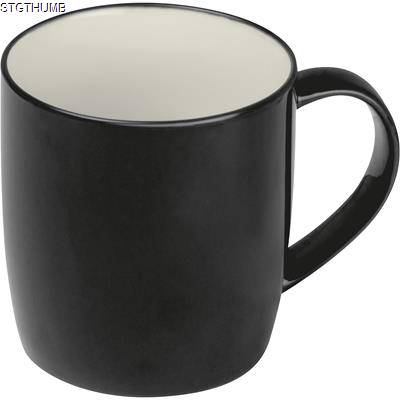 Picture of CERAMIC POTTERY MUG in Black