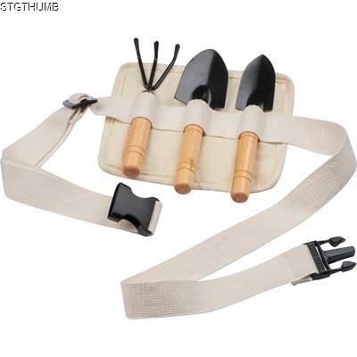 Picture of GARDEN TOOL SET in Belt in Beige.