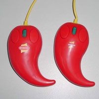 Picture of CHILLI SHAPE COMPUTER MOUSE in Red