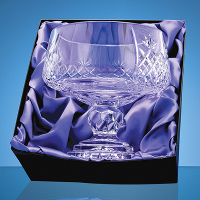 Picture of UNIVERSAL LARGE BOWL SATIN LINED PRESENTATION BOX*.