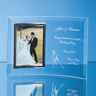 Picture of BEVELLED GLASS CRESCENT FRAME FOR 5 INCH x 7 INCH PORTRAIT PHOTO