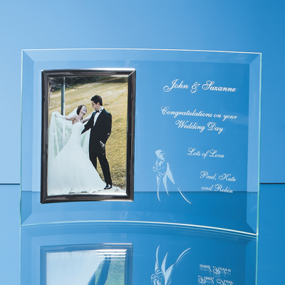 Picture of BEVELLED GLASS CRESCENT FRAME FOR 5 INCH x 7 INCH PORTRAIT PHOTO.