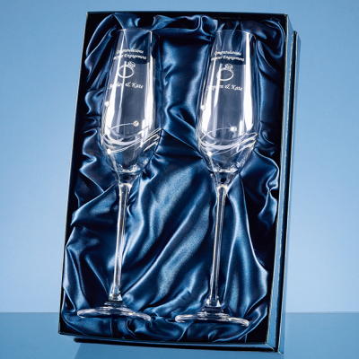 Picture of 2 DIAMANTE CHAMPAGNE FLUTES with Elegance Spiral Cutting in an Attractive Gift Box.