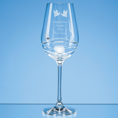 Picture of SINGLE DIAMANTE WINE GLASS with Modena Spiral Cutting