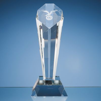 Picture of 26CM OPTICAL CRYSTAL SLOPED FACET COLUMN AWARD