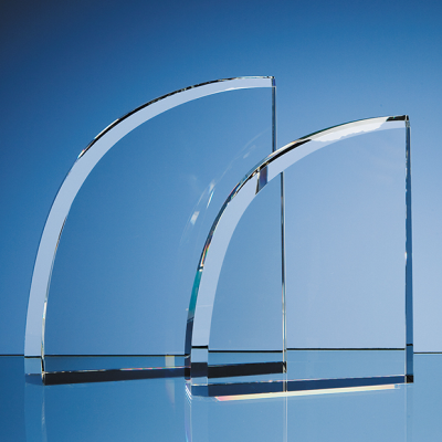 Picture of OPTICAL CRYSTAL GLASS FACET CURVE AWARD
