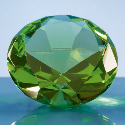 Picture of 8CM OPTICAL CRYSTAL GREEN DIAMOND PAPERWEIGHT.