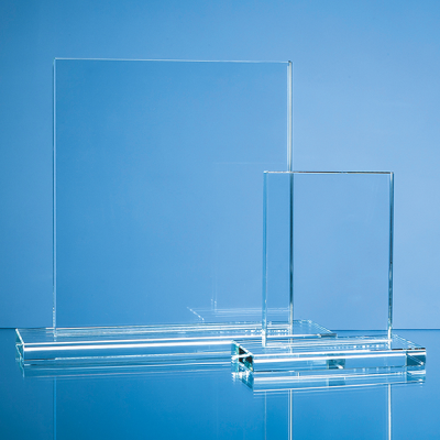 Picture of CLEAR TRANSPARENT GLASS RECTANGULAR AWARD