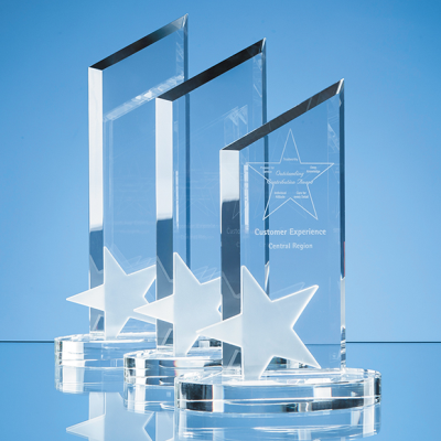 Picture of 26CM OPTICAL CRYSTAL PEAK with Frosted Star Award.