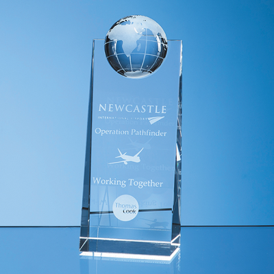 Picture of 18CM OPTICAL CRYSTAL GLOBE RECTANGULAR AWARD