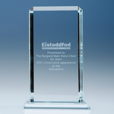 Picture of CLEAR TRANSPARENT GLASS ECHO AWARD.