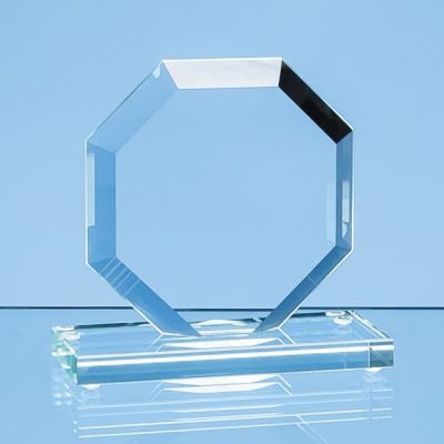 Picture of 10CM x 10CM x 12MM JADE GLASS BEVELLED EDGE OCTAGON AWARD