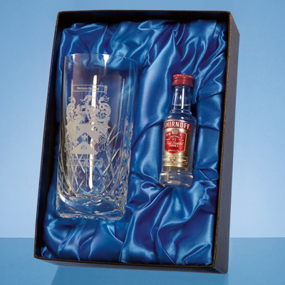 Picture of BLENHEIM HIGH BALL GIFT SET WITH a 5CL MINI BOTTLE OF VODKA