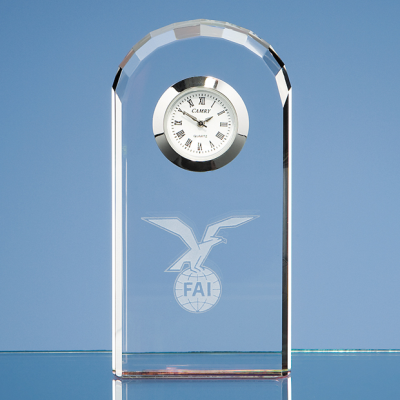Picture of 10CM OPTICAL CRYSTAL BEVELLED ARCH CLOCK; PRESENTATION BOX: INC