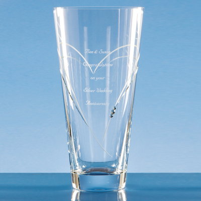 Picture of 25CM DIAMANTE CONICAL VASE WITH HEART SHAPE CUTTING