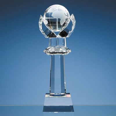 Picture of 31CM OPTICAL CRYSTAL MOUNTED GLOBE COLUMN AWARD