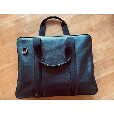 Picture of BIODEGRADABLE LEATHER LAPTOP CASE