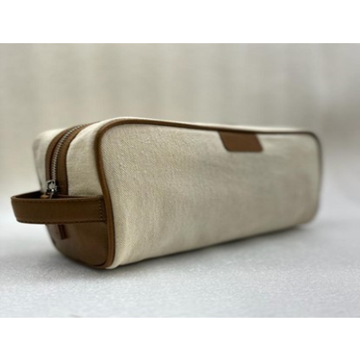 Picture of CANVAS AND LEATHER WASHBAG (SUSTAINABILITY)