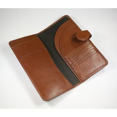 Picture of ECO VERDE GENUINE LEATHER TRAVEL WALLET.