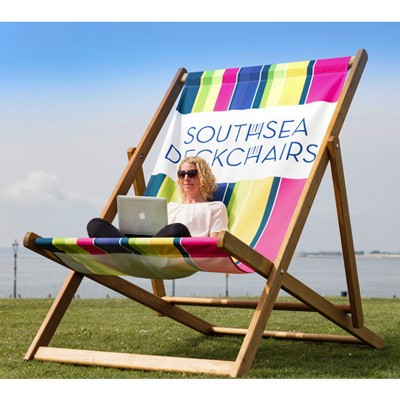 Picture of GIANT DECKCHAIR.