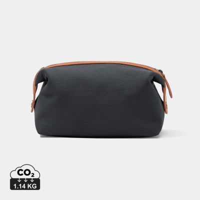 Picture of VINGA SLOANE TOILETRY BAG RCS RECYCLED POLYESTER in Grey.