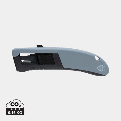 Picture of RCS CERTIFIED RECYCLED PLASTIC AUTO RETRACT SAFETY KNIFE in Grey.