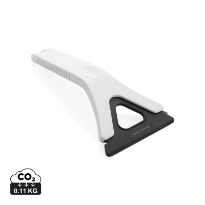 Picture of POLARD RCS CERTIFIED RECYCLED PLASTIC 3-IN-1 ICE SCRAPER in White.