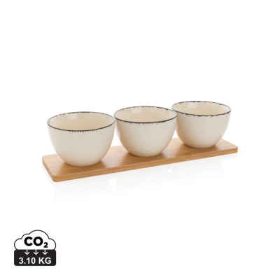 Picture of UKIYO 3PC SERVING BOWL SET with Bamboo Tray