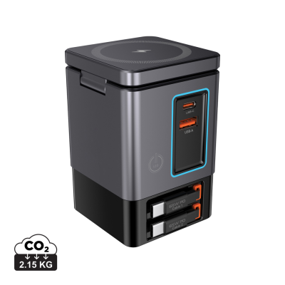 Picture of URBAN VITAMIN SACRAMENTO 105W GAN CHARGER+RETRACTABLE CABLES in Grey, Black