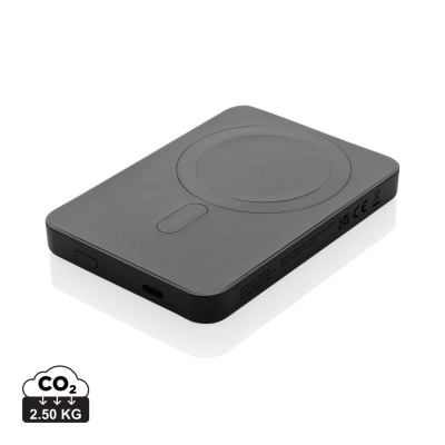 Picture of MAGNETIX RCS RECYCLED PLASTIC 5000 MAH MAGNETIC POWERBANK in Black.