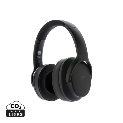 Picture of URBAN VITAMIN PALO ALTO RCS RPLASTIC HEADPHONES in Black.