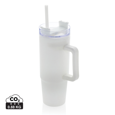 Picture of TANA RCS RECYCLED PLASTIC TUMBLER with Handle 900Ml in White.