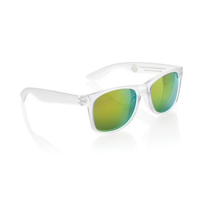 GLEAM RCS RECYCLED PC MIRROR LENS SUNGLASSES in White.