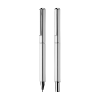 Picture of SWISS PEAK CEDAR RCS CERTIFIED RECYCLED ALUMINUM PEN SET in Silver.