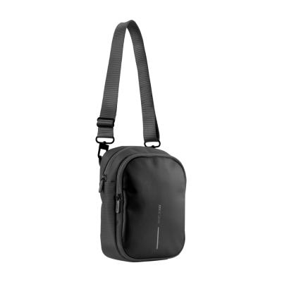 Picture of BOXY SLING in Black.